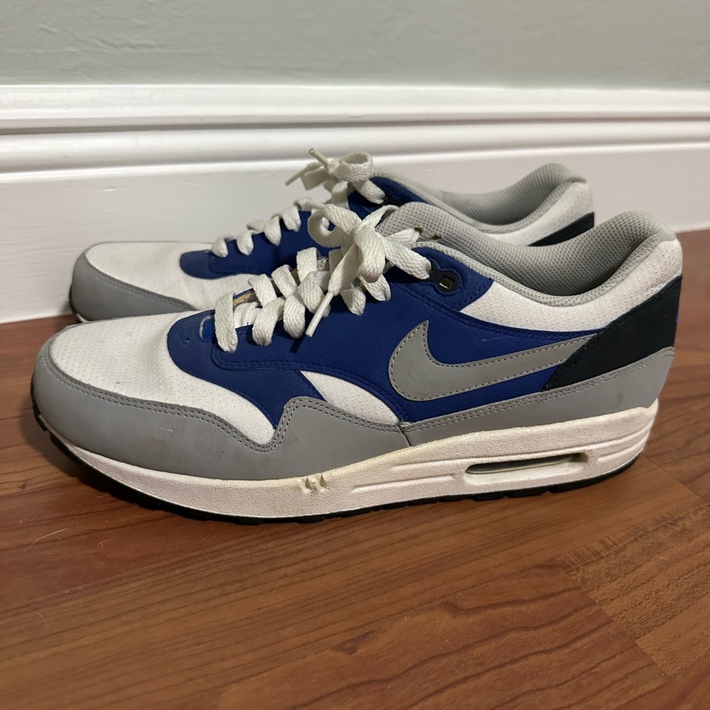 Nike Air Max 1 – White – Wolf Grey – Game Royal